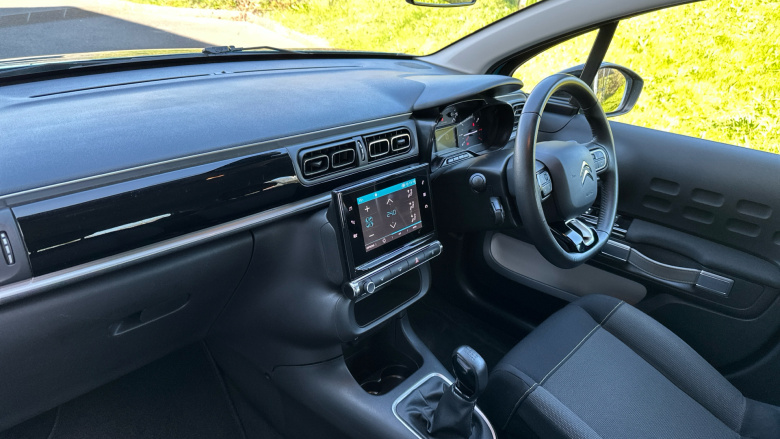 Citroen C3 1.2 PureTech Shine 5dr Petrol Hatchback